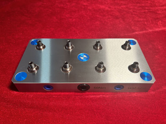 Fixtures d'axes CNC blancs avec une précision de répétition de 0,005 mm et une compatibilité d'axe 3/4/5 pour l'usinage de précision