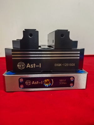 SK9652-S205 Fixation de bridage de point zéro pour usinage CNC 3 axes/4 axes/5 axes, matériau acier, avec repositionnement répétable 0,005 mm
