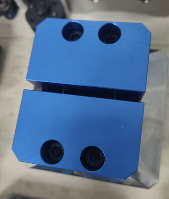 Fixtures d'axes d'acier durci avec une force de verrouillage de 18KN et une précision de répétition de 0,005 mm pour l'usinage CNC