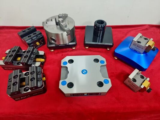 Fixtures d'axes d'acier durci avec une force de verrouillage de 18KN pour l'usinage CNC à 3/4/5 axes